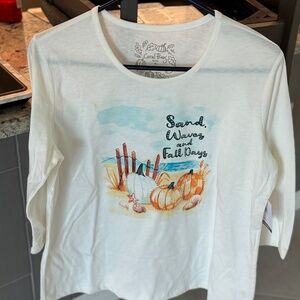 Ladies fall shirt, NWT